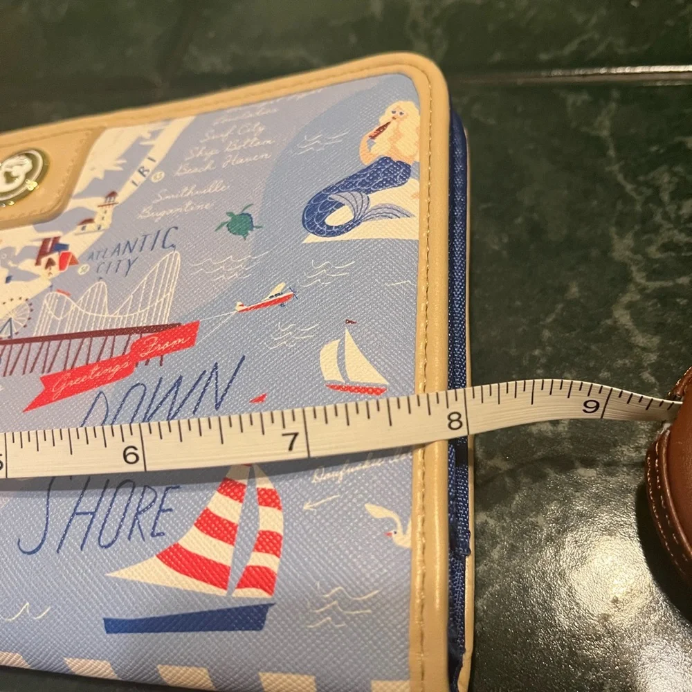 Spartina down the shore wallet. NWOT - Picture 6 of 7